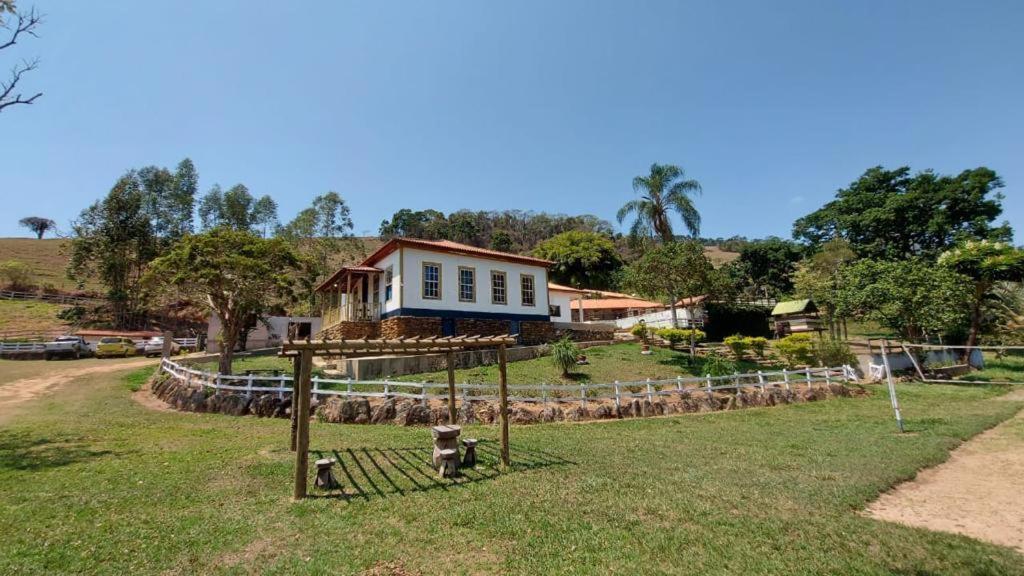 Pousada Agua Limpa Virgínia Buitenkant foto