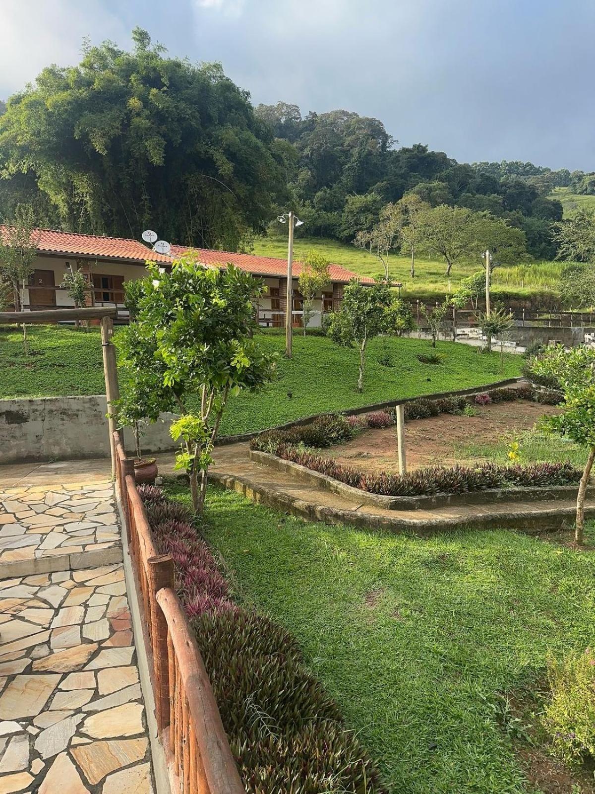 Pousada Agua Limpa Virgínia Buitenkant foto